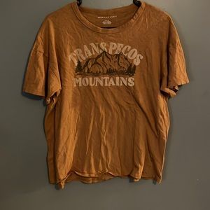 American Eagle graphic tee